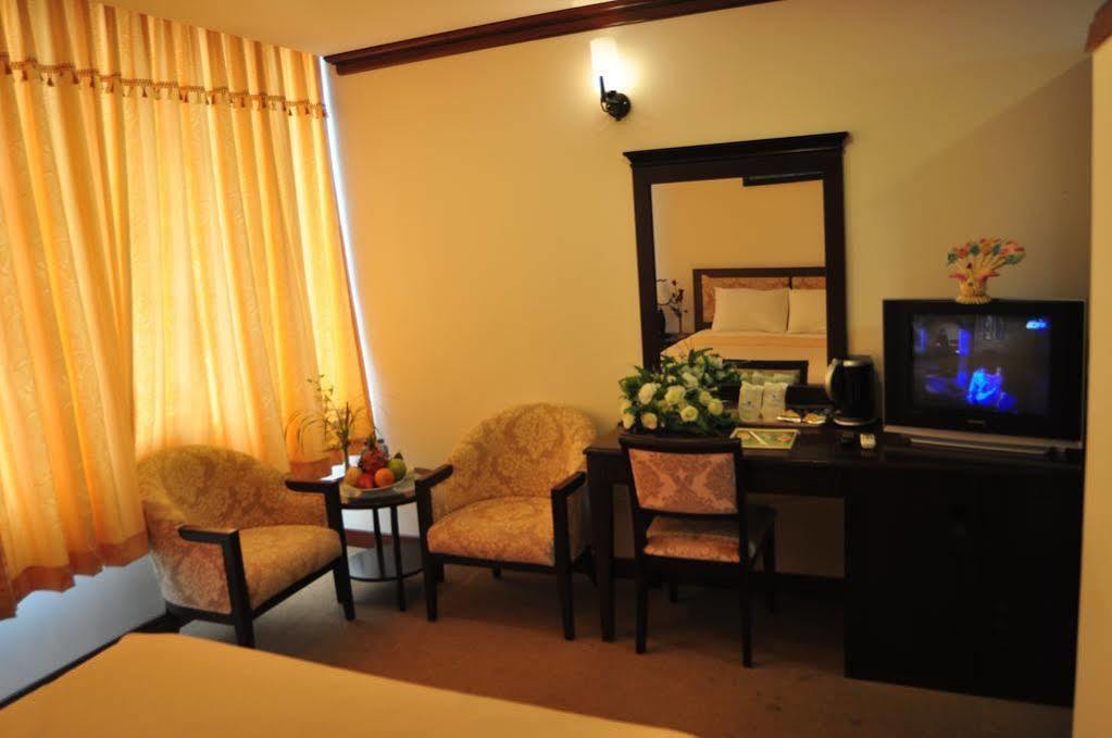 Dong Kinh A Hotel Ho Či Minovo Město Exteriér fotografie